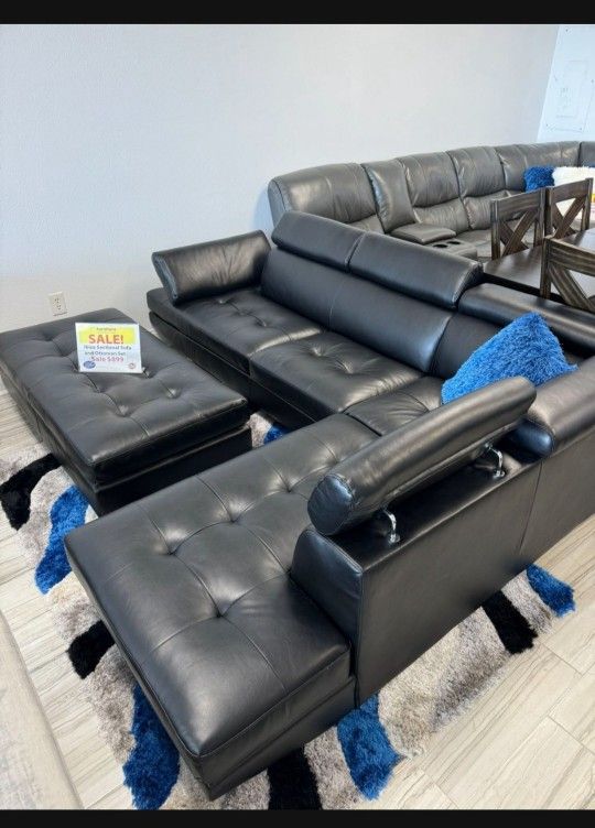 *June Sale Event!!!*---Modern Ibiza Black Leather Sectional Sofa W/Ottoman---Delivery And Financing Available👌