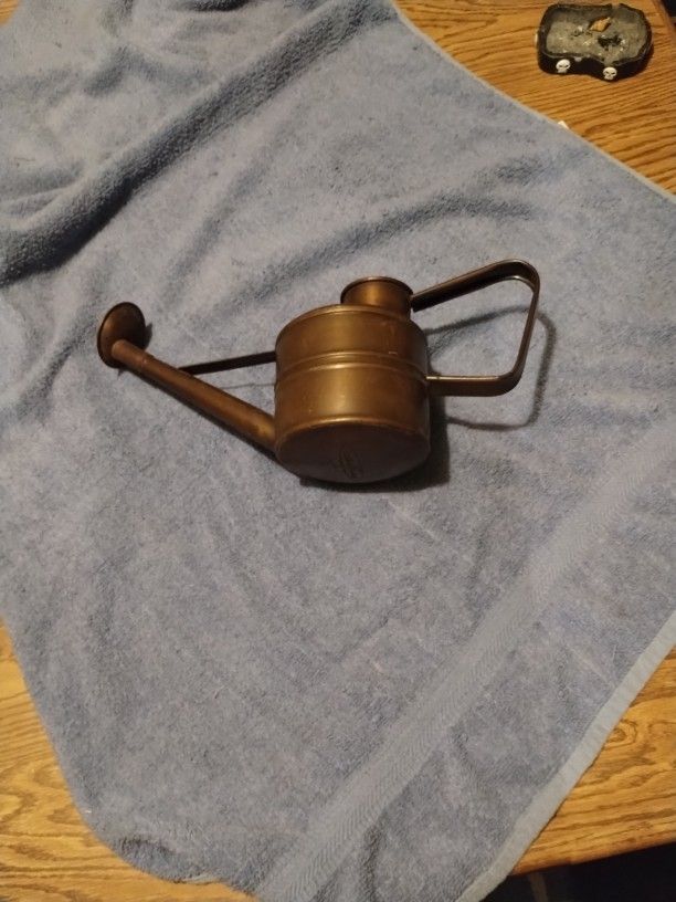 Smith & Hawkins Copper Bronze Vintage Watering Can