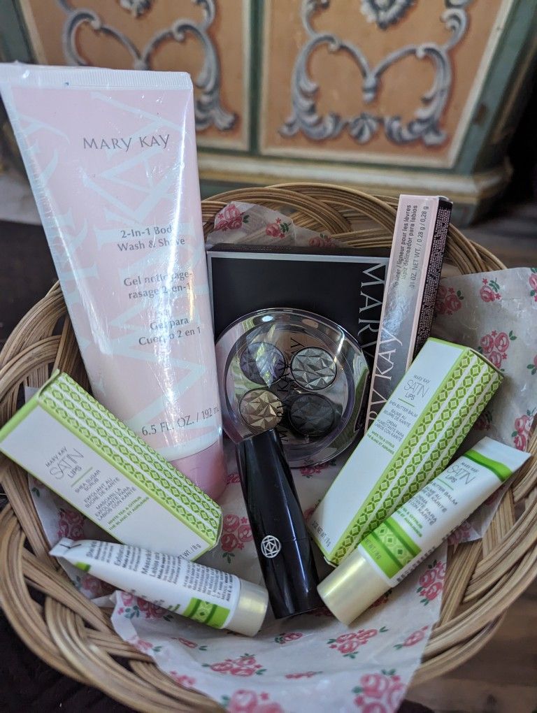 Mary Kay Gift Basket
