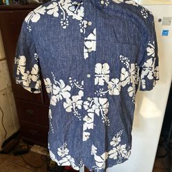 PreOwned Reyn Spooner Classic Hawaiian Print Blue/White Full Button Men's Small
