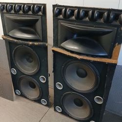 PA Speakers/DJ Speakers.. Call