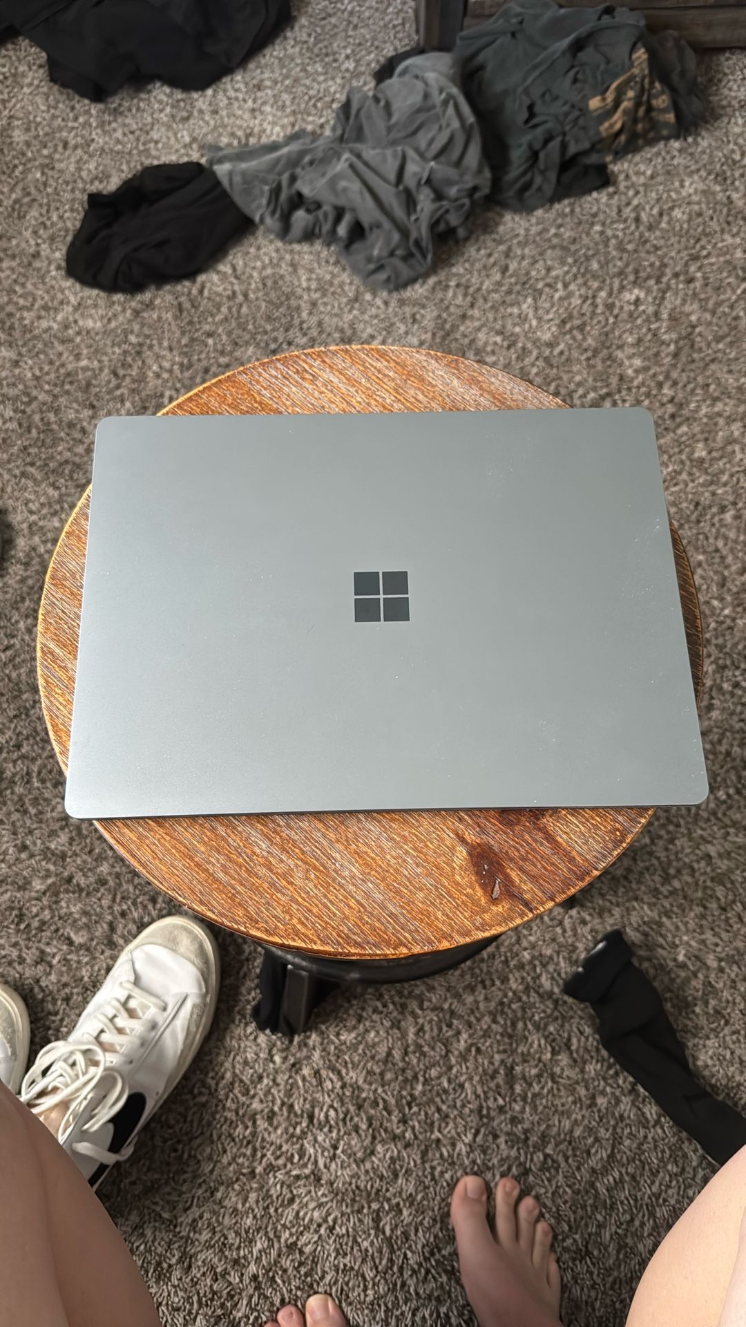 Microsoft Surface 4 (8gb, Intel 11th Gen I5) - Ice blue Colorway
