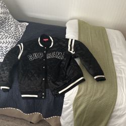 Supreme XL Jacket