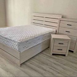 Modern White Bed Frame  with Sleek Design – Perfect for a Fresh and Minimalist Retreat! 🛏️✨ Visit us at BetterHomeFurnitures.com for More Exclusive 