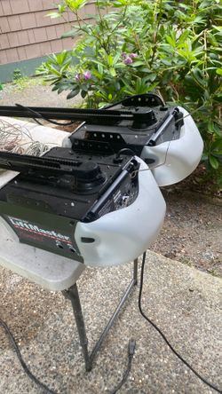 Lift master garage door motors