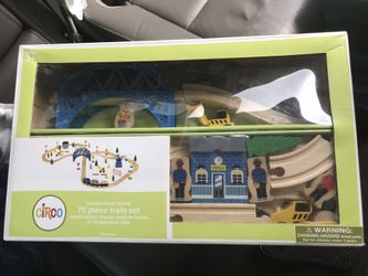 Circo 70 Piece Wooden Train Set