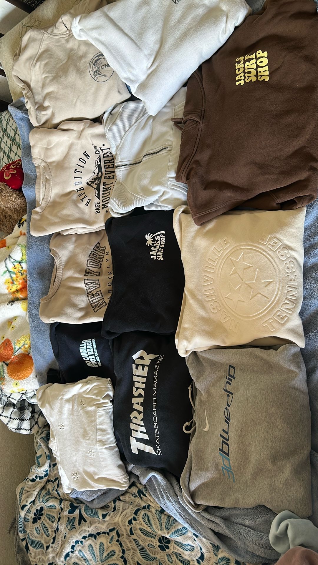 Sweatshirts 