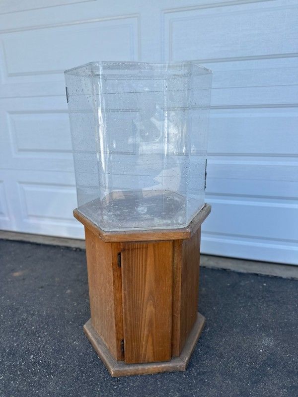 Hexagon acrylic Fish Tank $110 obo