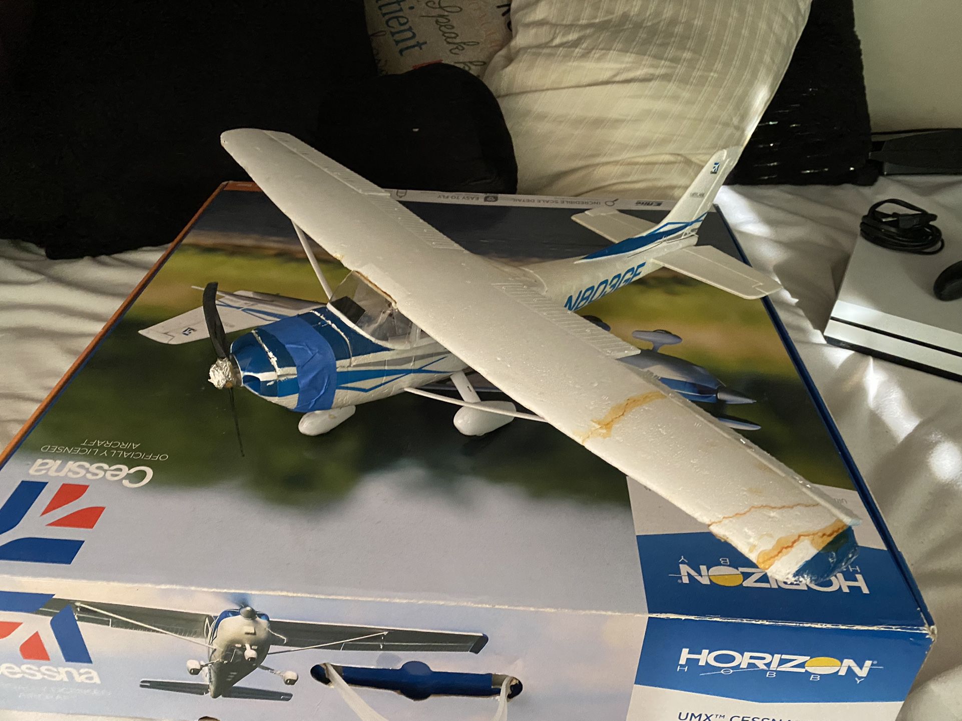 Horizon Hobby Eflite UMX Cessna 182 RC Plane for Sale in Pompano