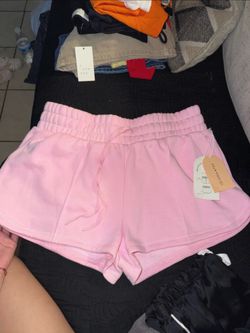 Blogilates marshmallow shorts