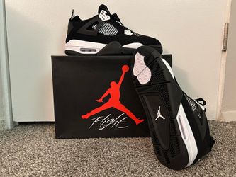 Nike Air Jordan Retro White Thunder 10M