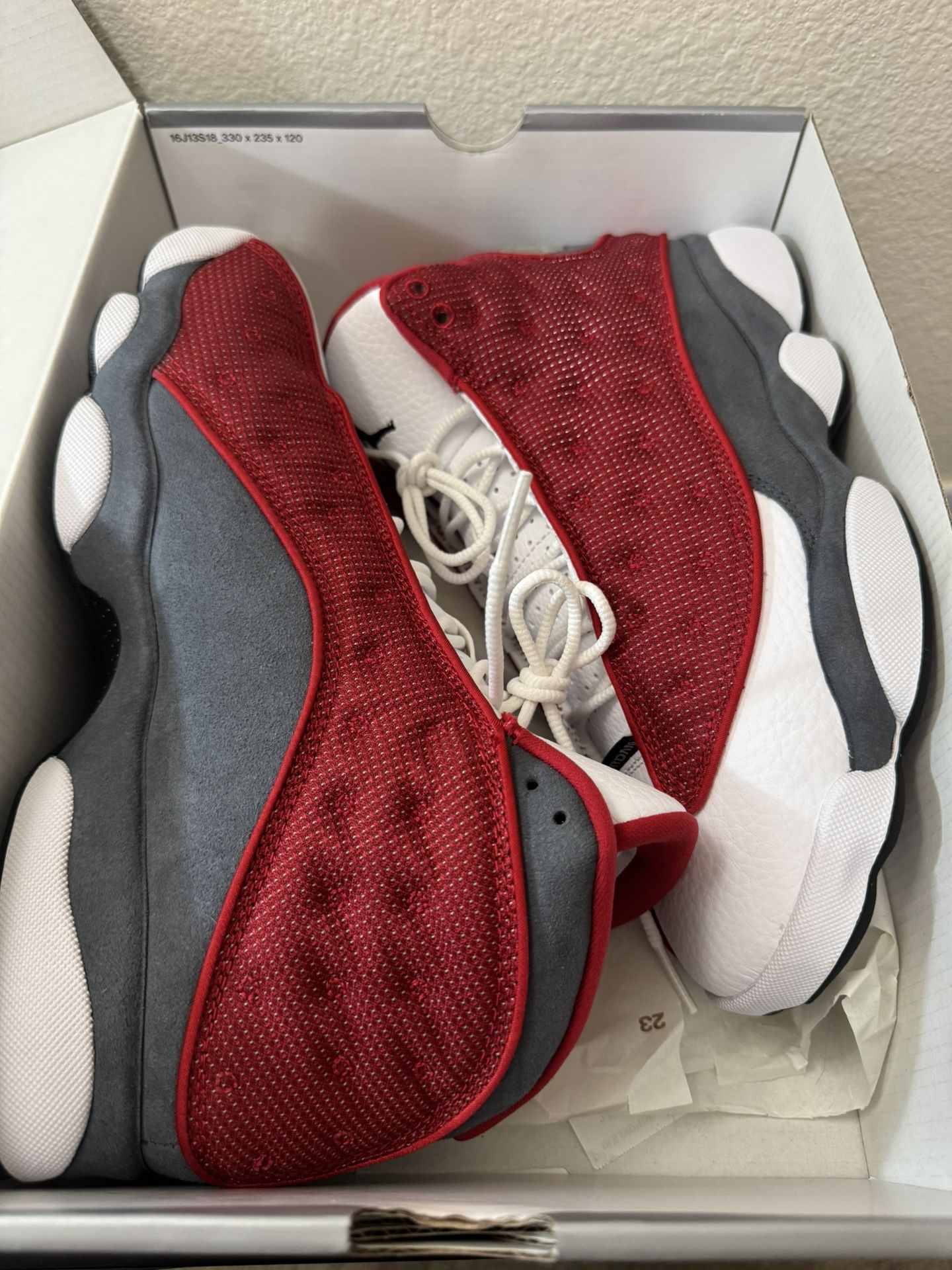 Jordan Retro VNDS (Worn Once) Size: 8.5 Mens w/ Original Box