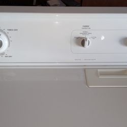 Kenmore/ Whirlpool Electric Dryer in Excellent Condition 