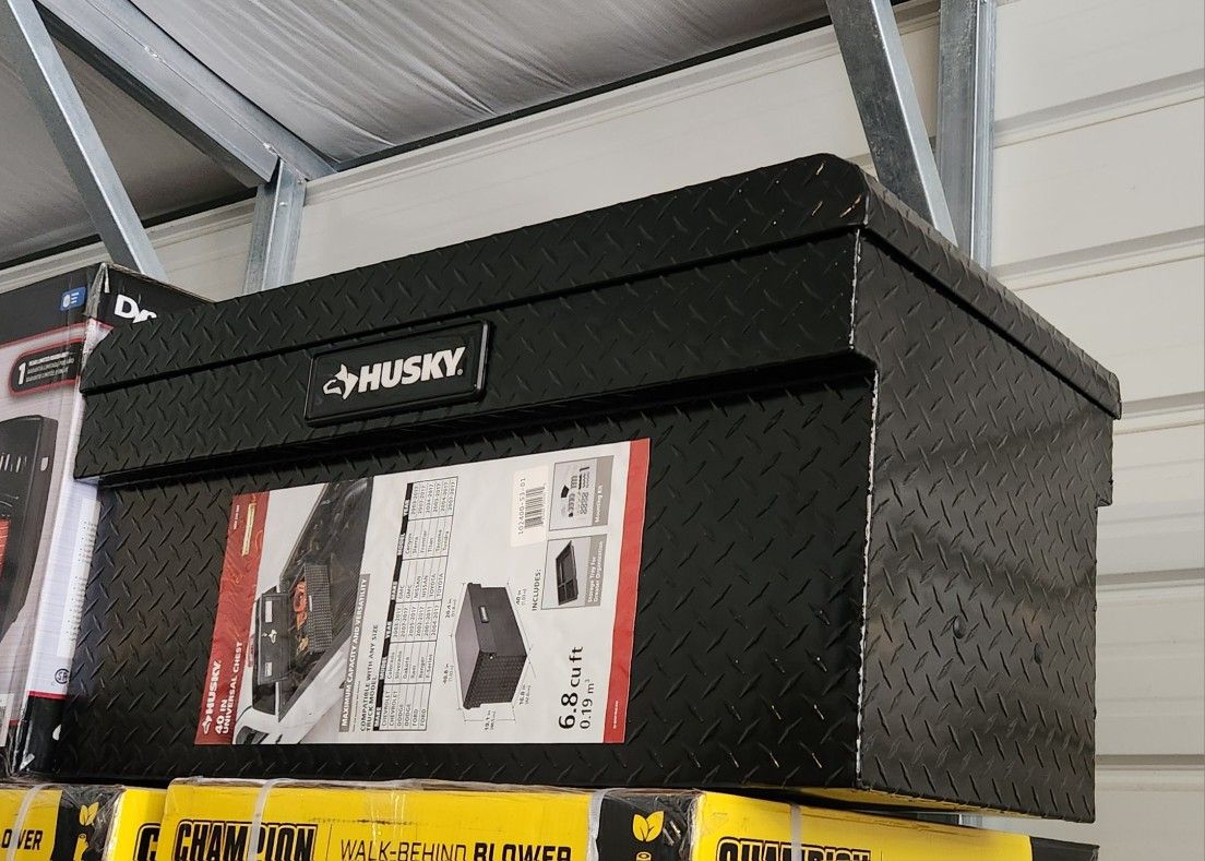 NEW Tool Chest Husky 48"- Tools Storage Box