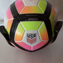 Nike Ordem 4 USA  Official Match Ball / Size 5