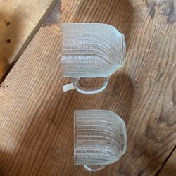 Cups 4 Of Small And 4 Matching Larger Cups $2 Each Set