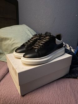 Alexander Mcqueens