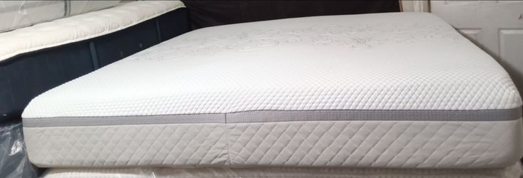 King Size Mattress (Colchón King Size)