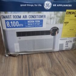 8100 BTU Air Conditioner Brand New 