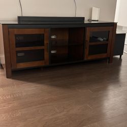 Tv Stand Very Good Condition i Bought It Six Months Ago 