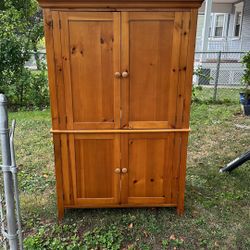 Armoire cabinet 