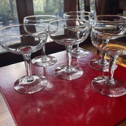 Group 6 Pieces Glass