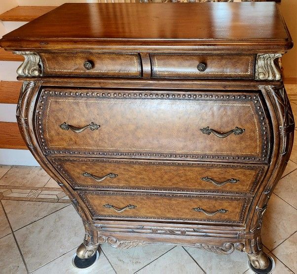 Beautiful Hooker Furniture Co. Console/Chest With Hidden Secretary Desk-36.5"wide,18"deep ,31" Tall