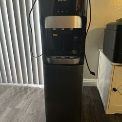 Brio Water Cooler/Heater