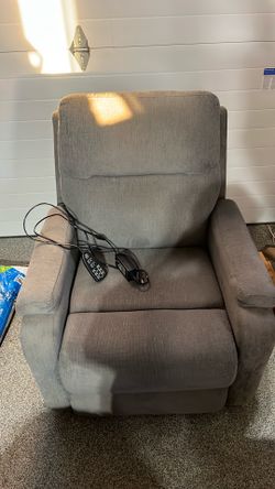 Recliner/Massage Chair