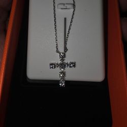 Womens Moissanite Cross with chain