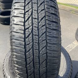 225/60/17 (4) Yokohama Geolandar at