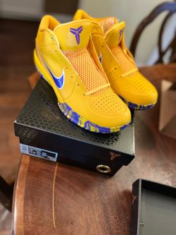Kobe 4 proto draft day Lakers