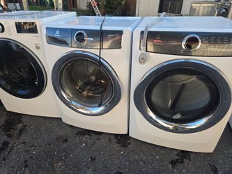 Electrolux  Washer And Dryer Set Electric 30-day Warranty