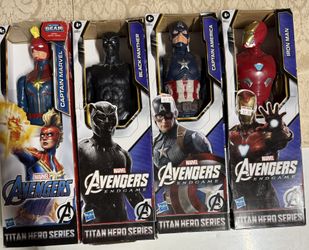 4 Marvel Action Figures