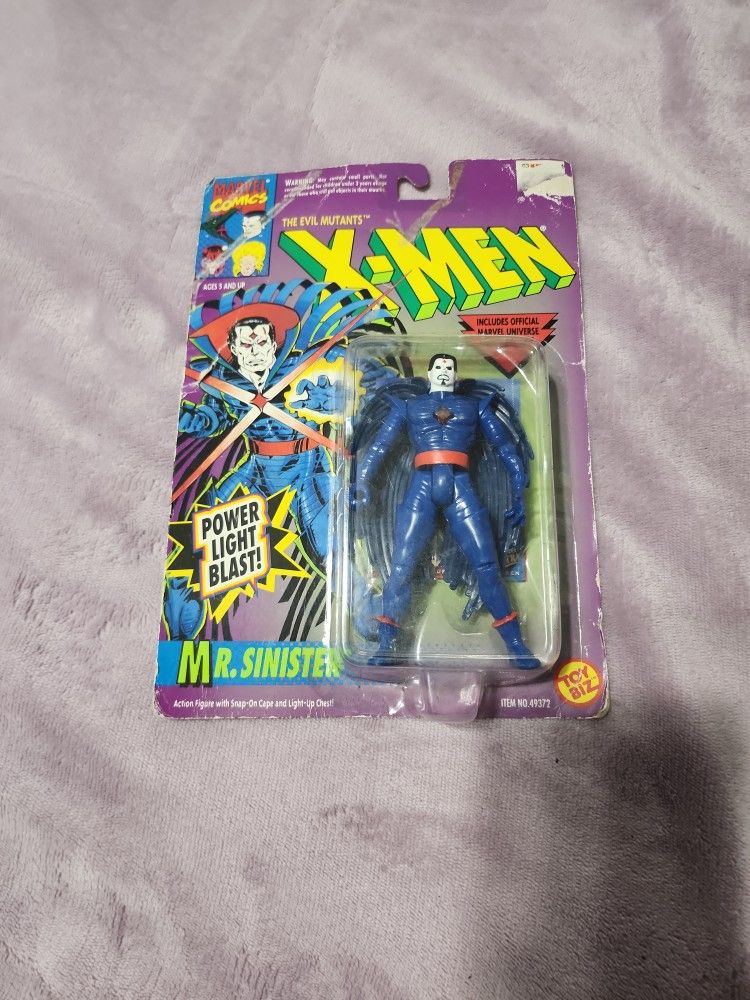 Vintage 1993 Marvel's X-Men MR. SINISTER Action Figure Light-Up Chest NEW