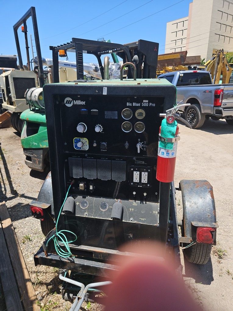 Miller BIG BLUE 500 Pro Diesel Welder 2190 NW 7TH AVE MIAMI FL