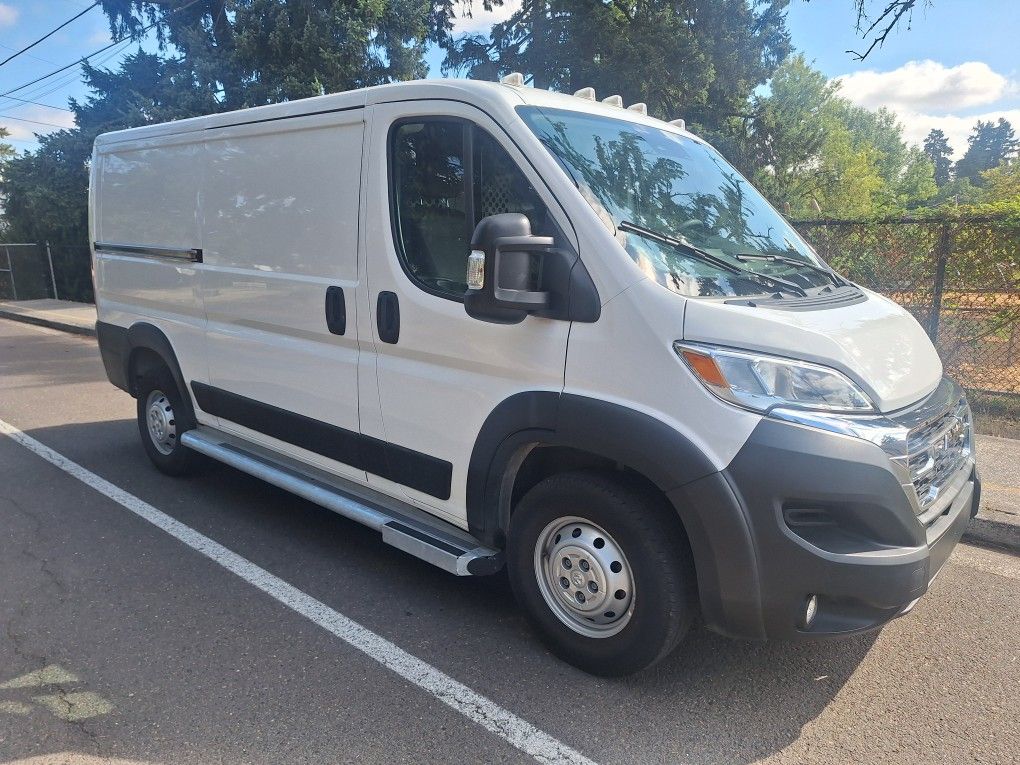 2023 Ram ProMaster 2500 Cargo Van