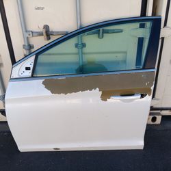 Hyundai Sonata Door