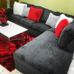 》 Altari Gray Raf Laf Sectional