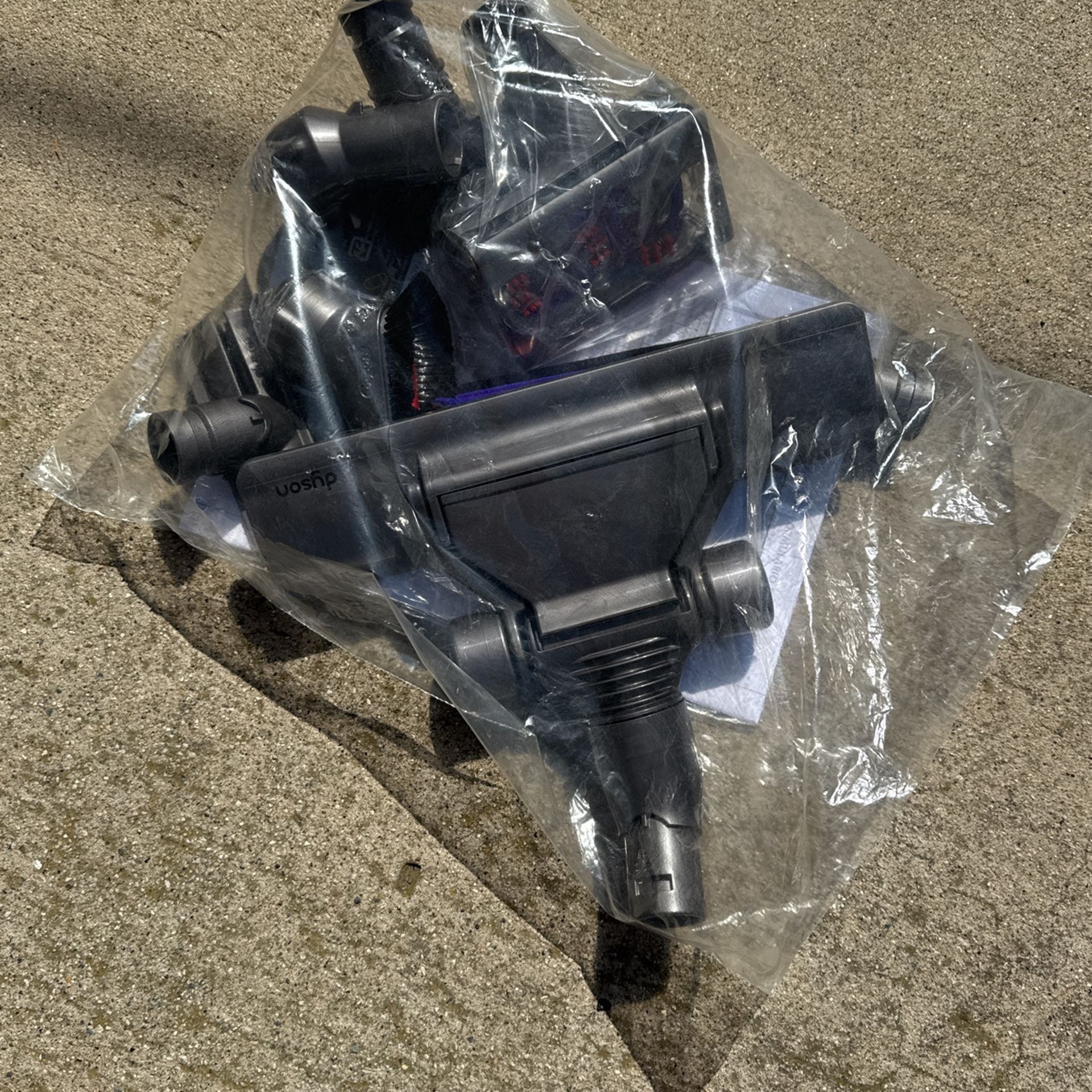 Dyson. Vacuum Attachments
