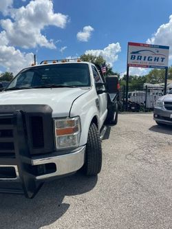 2010 Ford F350 Super Duty Regular Cab & Chassis