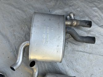 Stock Rear Mufflers Kia Stinger Gt2 2023