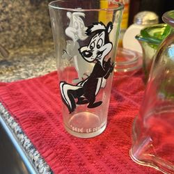 1970’s Pepe Le Pew Collectible Glass