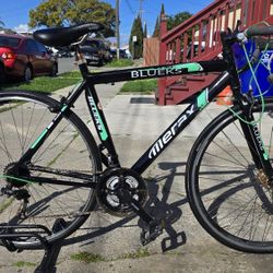 Nice Road Bike 55cm
Good Condition Ready to Ride 