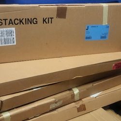 LG 29" Chrome Laundry Stacking Kit - 383EEL3002U