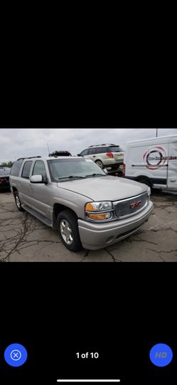 2004 GMC Yukon Denali
