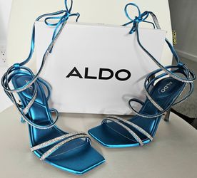 $45. NEW in box ALDO Electric Blue Satin sz7.5