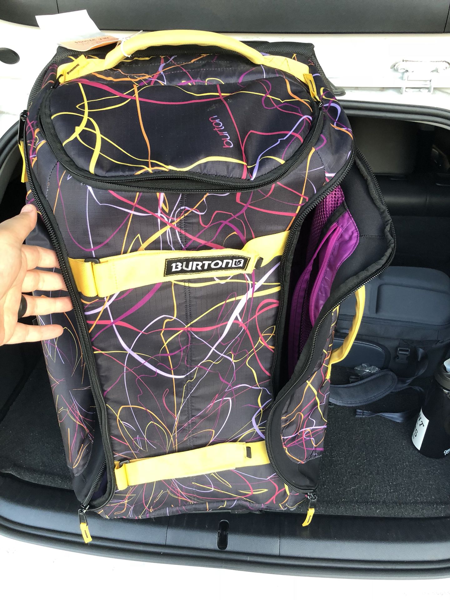 Burton luggage snowboard bag