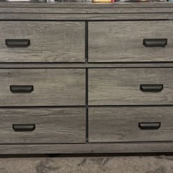 2 Piece Dressers