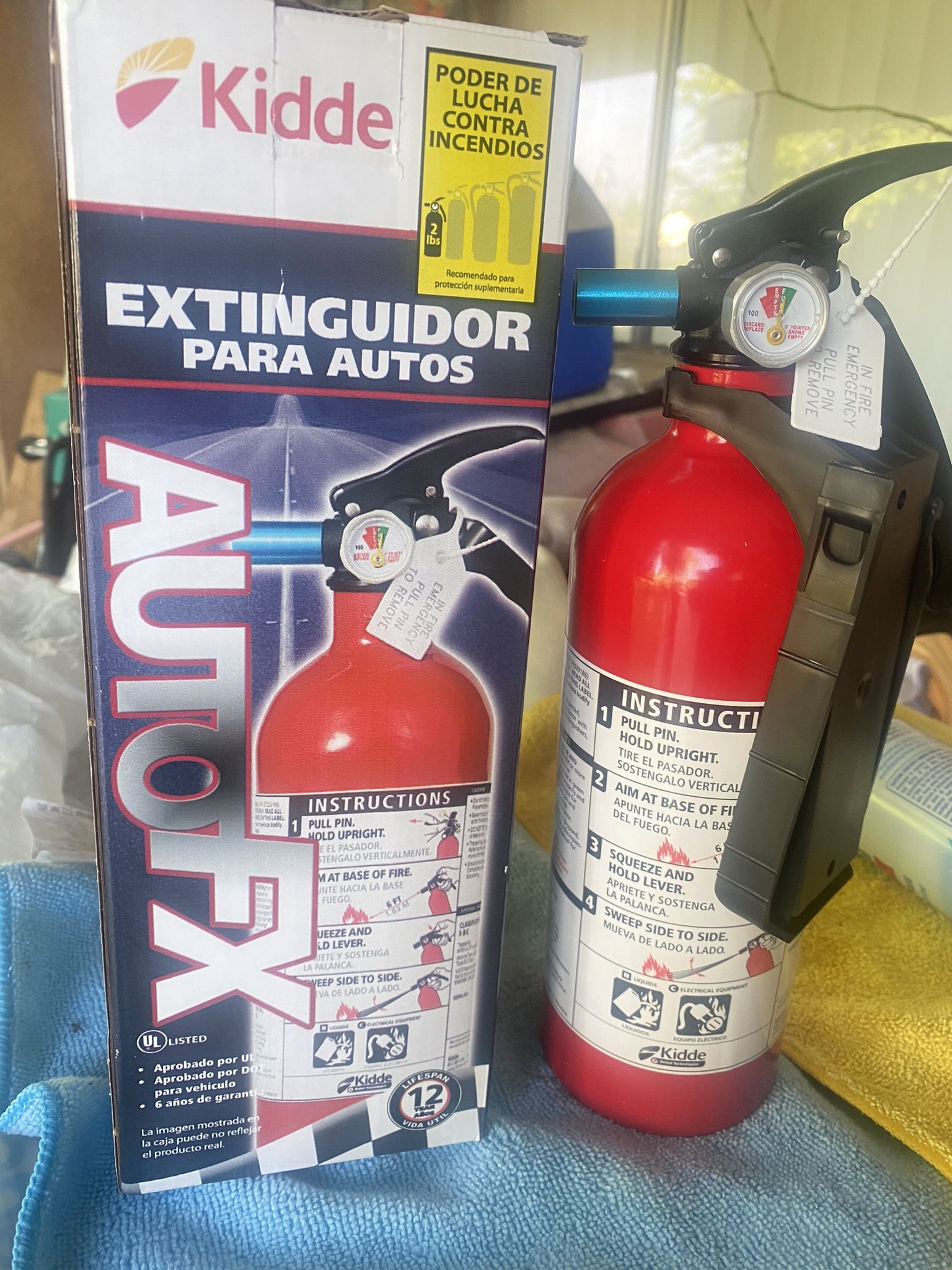 Kidde Auto Fire Extinguisher, UL Rated 5-B:C, Model KD61-5BC